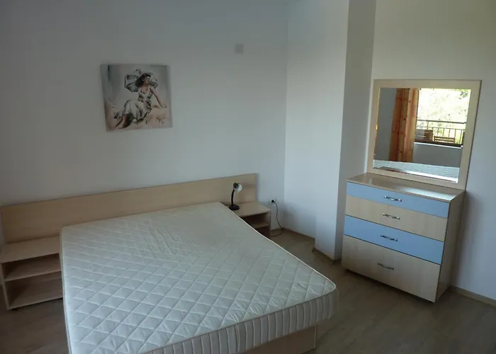 Astarta Riviera Nature