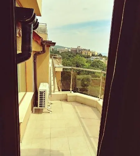 Astarta Riviera Nature